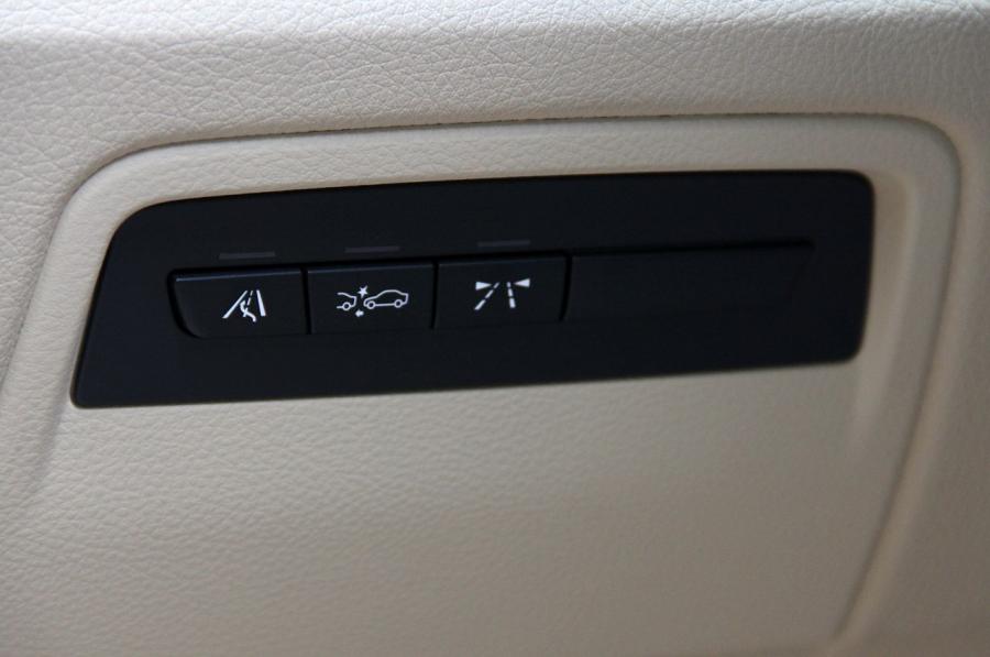 BMW 3-Series Sports Wagon 2014 года  (фото 15 из 48)